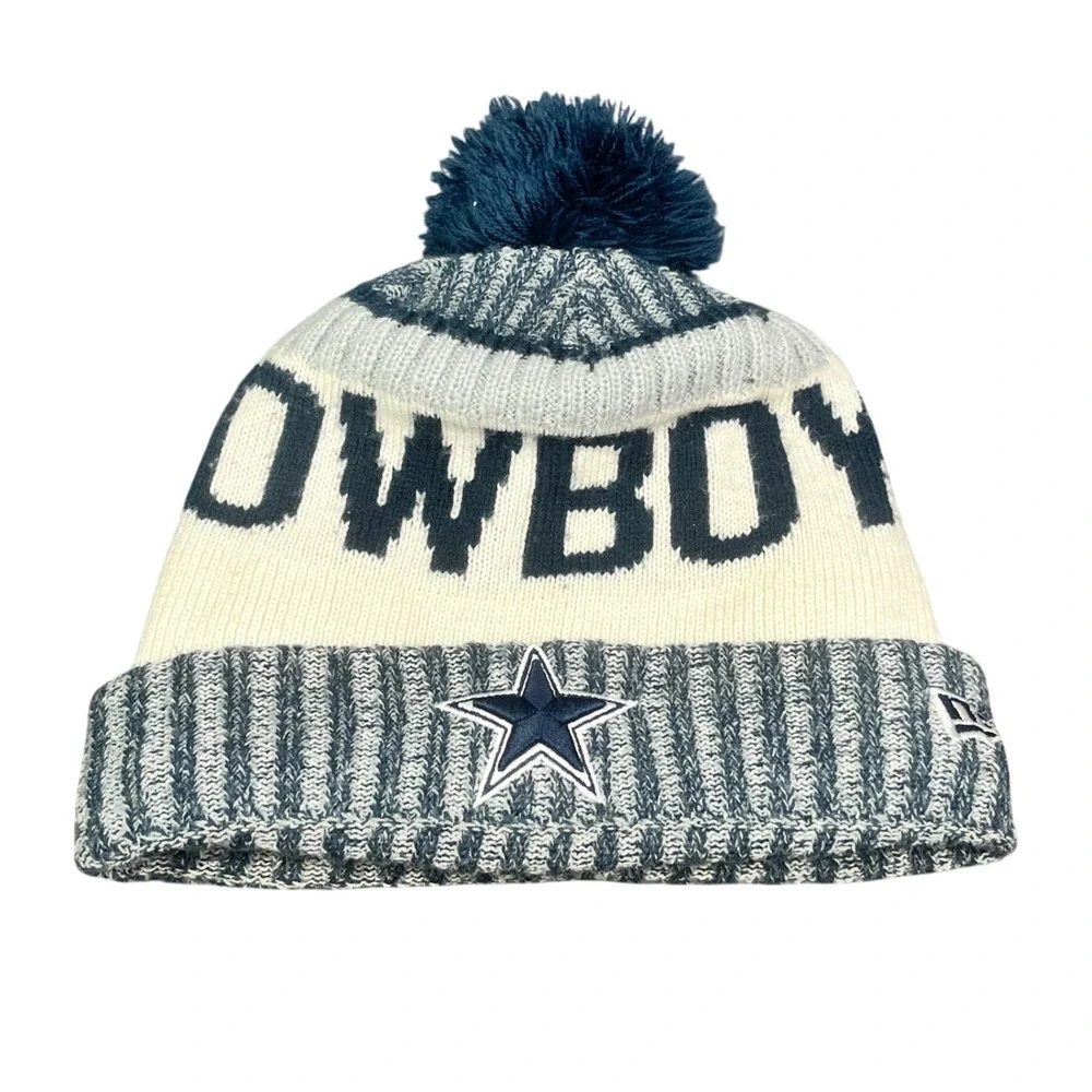 New Era Dallas Cowboys NFL White Navy Blue Fleece Lined Cuffed Pom Beanie Hat